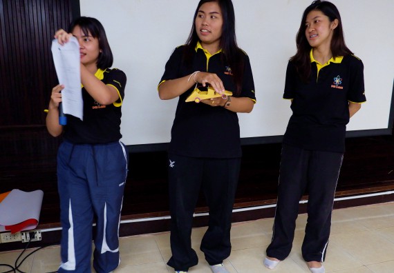 ภาพกิจกรรม โปรแกรมวิชาเคมี จัดอบรมเชิงปฏิบัติการพัฒนานักศึกษาครูด้วยแนวทางการศึกษาแบบสะเต็ม (STEM)