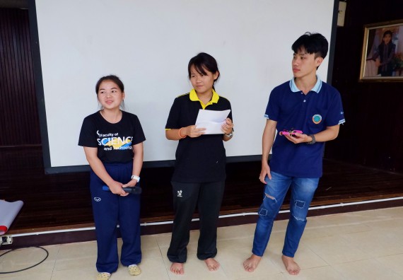 ภาพกิจกรรม โปรแกรมวิชาเคมี จัดอบรมเชิงปฏิบัติการพัฒนานักศึกษาครูด้วยแนวทางการศึกษาแบบสะเต็ม (STEM)