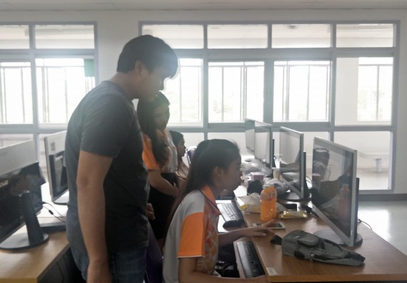 ภาพกิจกรรม นักศึกษาคณะวิทยาศาสตร์และเทคโนโลยี เข้าร่วมกิจกรรมการอบรมเผยแพร่ 3D Printer