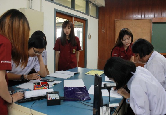 ภาพกิจกรรม คณะวิทยาศาสตร์และเทคโนโลยี จัดค่ายพัฒนาศักยภาพการเรียนรู้ของนักเรียนห้องเรียนพิเศษ