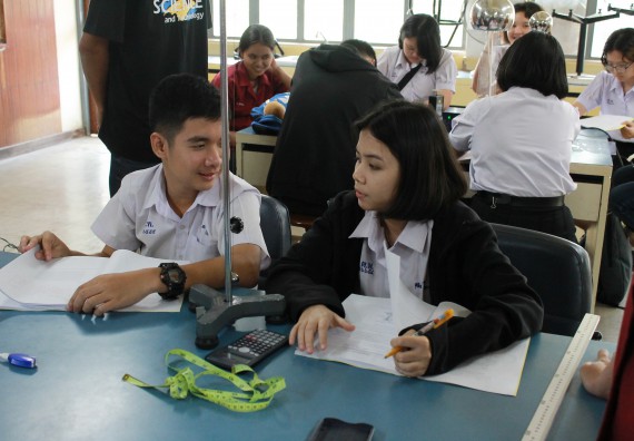 ภาพกิจกรรม คณะวิทยาศาสตร์และเทคโนโลยี จัดค่ายพัฒนาศักยภาพการเรียนรู้ของนักเรียนห้องเรียนพิเศษ