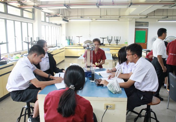 ภาพกิจกรรม คณะวิทยาศาสตร์และเทคโนโลยี จัดค่ายพัฒนาศักยภาพการเรียนรู้ของนักเรียนห้องเรียนพิเศษ