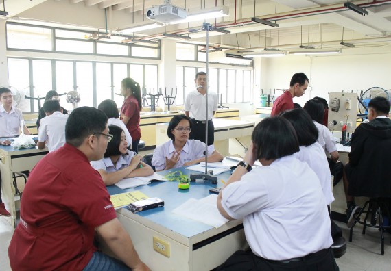 ภาพกิจกรรม คณะวิทยาศาสตร์และเทคโนโลยี จัดค่ายพัฒนาศักยภาพการเรียนรู้ของนักเรียนห้องเรียนพิเศษ
