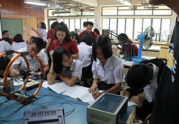 ภาพกิจกรรม คณะวิทยาศาสตร์และเทคโนโลยี จัดค่ายพัฒนาศักยภาพการเรียนรู้ของนักเรียนห้องเรียนพิเศษ