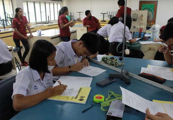 ภาพกิจกรรม คณะวิทยาศาสตร์และเทคโนโลยี จัดค่ายพัฒนาศักยภาพการเรียนรู้ของนักเรียนห้องเรียนพิเศษ