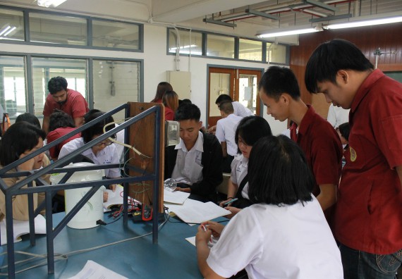 ภาพกิจกรรม คณะวิทยาศาสตร์และเทคโนโลยี จัดค่ายพัฒนาศักยภาพการเรียนรู้ของนักเรียนห้องเรียนพิเศษ