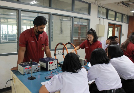 ภาพกิจกรรม คณะวิทยาศาสตร์และเทคโนโลยี จัดค่ายพัฒนาศักยภาพการเรียนรู้ของนักเรียนห้องเรียนพิเศษ