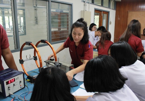 ภาพกิจกรรม คณะวิทยาศาสตร์และเทคโนโลยี จัดค่ายพัฒนาศักยภาพการเรียนรู้ของนักเรียนห้องเรียนพิเศษ