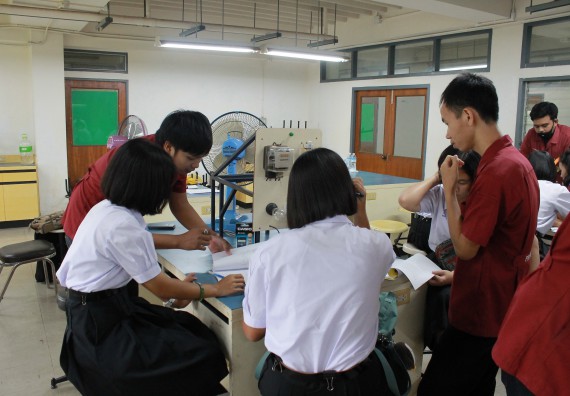 ภาพกิจกรรม คณะวิทยาศาสตร์และเทคโนโลยี จัดค่ายพัฒนาศักยภาพการเรียนรู้ของนักเรียนห้องเรียนพิเศษ