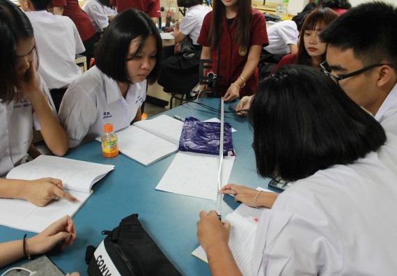 ภาพกิจกรรม คณะวิทยาศาสตร์และเทคโนโลยี จัดค่ายพัฒนาศักยภาพการเรียนรู้ของนักเรียนห้องเรียนพิเศษ