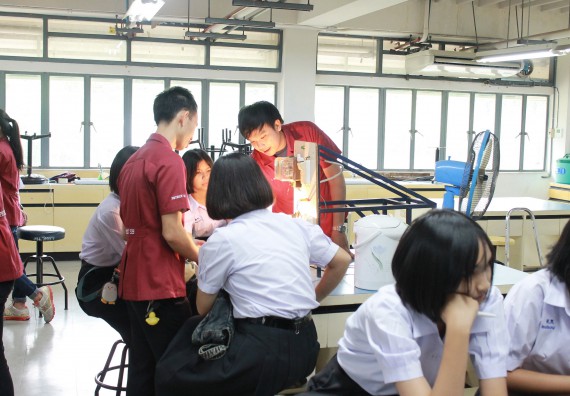 ภาพกิจกรรม คณะวิทยาศาสตร์และเทคโนโลยี จัดค่ายพัฒนาศักยภาพการเรียนรู้ของนักเรียนห้องเรียนพิเศษ