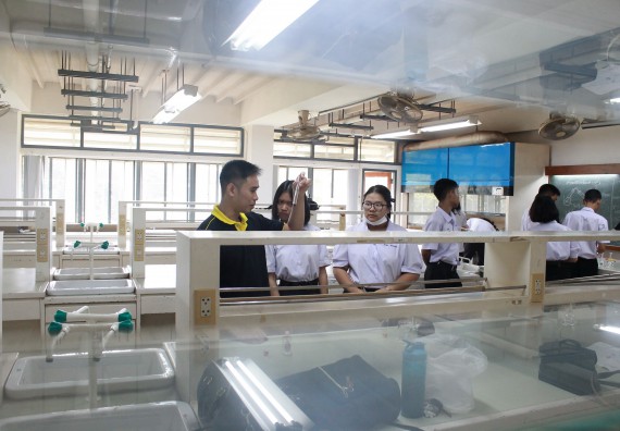 ภาพกิจกรรม คณะวิทยาศาสตร์และเทคโนโลยี จัดค่ายพัฒนาศักยภาพการเรียนรู้ของนักเรียนห้องเรียนพิเศษ