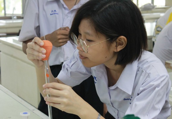 ภาพกิจกรรม คณะวิทยาศาสตร์และเทคโนโลยี จัดค่ายพัฒนาศักยภาพการเรียนรู้ของนักเรียนห้องเรียนพิเศษ