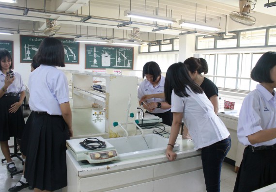 ภาพกิจกรรม คณะวิทยาศาสตร์และเทคโนโลยี จัดค่ายพัฒนาศักยภาพการเรียนรู้ของนักเรียนห้องเรียนพิเศษ