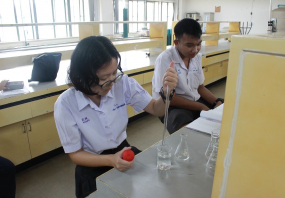 ภาพกิจกรรม คณะวิทยาศาสตร์และเทคโนโลยี จัดค่ายพัฒนาศักยภาพการเรียนรู้ของนักเรียนห้องเรียนพิเศษ