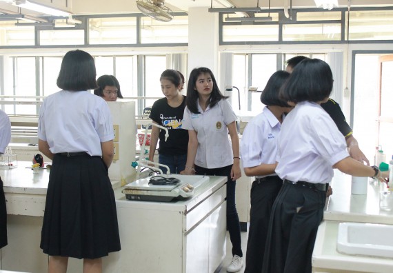 ภาพกิจกรรม คณะวิทยาศาสตร์และเทคโนโลยี จัดค่ายพัฒนาศักยภาพการเรียนรู้ของนักเรียนห้องเรียนพิเศษ