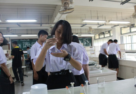 ภาพกิจกรรม คณะวิทยาศาสตร์และเทคโนโลยี จัดค่ายพัฒนาศักยภาพการเรียนรู้ของนักเรียนห้องเรียนพิเศษ