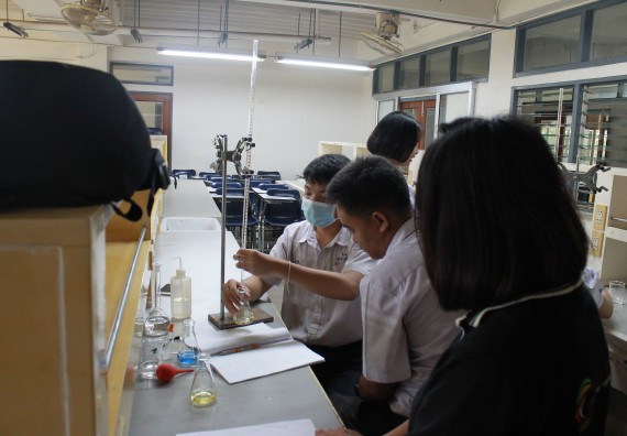 ภาพกิจกรรม คณะวิทยาศาสตร์และเทคโนโลยี จัดค่ายพัฒนาศักยภาพการเรียนรู้ของนักเรียนห้องเรียนพิเศษ