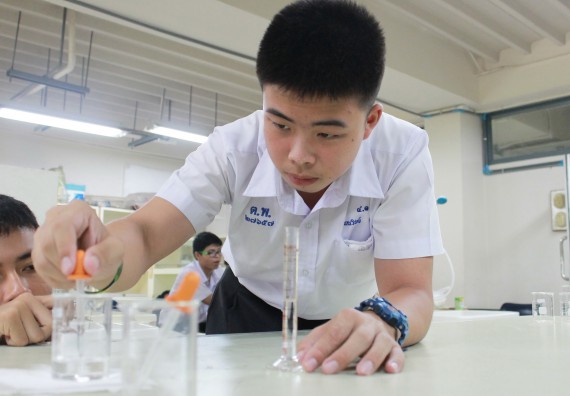 ภาพกิจกรรม คณะวิทยาศาสตร์และเทคโนโลยี จัดค่ายพัฒนาศักยภาพการเรียนรู้ของนักเรียนห้องเรียนพิเศษ