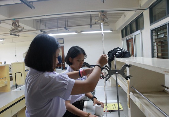 ภาพกิจกรรม คณะวิทยาศาสตร์และเทคโนโลยี จัดค่ายพัฒนาศักยภาพการเรียนรู้ของนักเรียนห้องเรียนพิเศษ