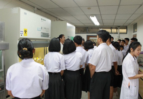 ภาพกิจกรรม คณะวิทยาศาสตร์และเทคโนโลยี จัดค่ายพัฒนาศักยภาพการเรียนรู้ของนักเรียนห้องเรียนพิเศษ