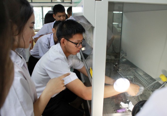 ภาพกิจกรรม คณะวิทยาศาสตร์และเทคโนโลยี จัดค่ายพัฒนาศักยภาพการเรียนรู้ของนักเรียนห้องเรียนพิเศษ