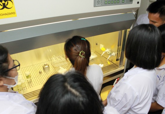 ภาพกิจกรรม คณะวิทยาศาสตร์และเทคโนโลยี จัดค่ายพัฒนาศักยภาพการเรียนรู้ของนักเรียนห้องเรียนพิเศษ