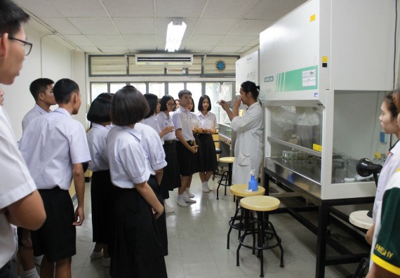 ภาพกิจกรรม คณะวิทยาศาสตร์และเทคโนโลยี จัดค่ายพัฒนาศักยภาพการเรียนรู้ของนักเรียนห้องเรียนพิเศษ