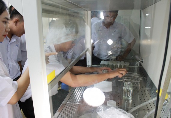 ภาพกิจกรรม คณะวิทยาศาสตร์และเทคโนโลยี จัดค่ายพัฒนาศักยภาพการเรียนรู้ของนักเรียนห้องเรียนพิเศษ