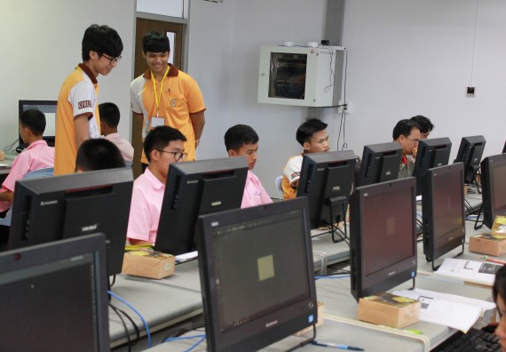 ภาพกิจกรรม คณะวิทยาศาสตร์และเทคโนโลยี จัดค่ายพัฒนาศักยภาพการเรียนรู้ของนักเรียนห้องเรียนพิเศษ