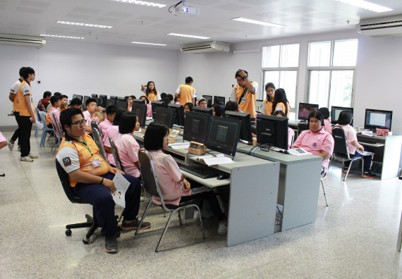 ภาพกิจกรรม คณะวิทยาศาสตร์และเทคโนโลยี จัดค่ายพัฒนาศักยภาพการเรียนรู้ของนักเรียนห้องเรียนพิเศษ