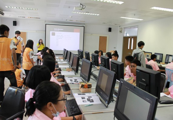 ภาพกิจกรรม คณะวิทยาศาสตร์และเทคโนโลยี จัดค่ายพัฒนาศักยภาพการเรียนรู้ของนักเรียนห้องเรียนพิเศษ