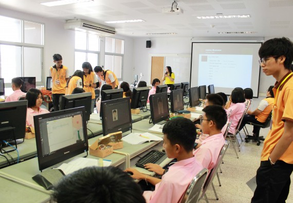 ภาพกิจกรรม คณะวิทยาศาสตร์และเทคโนโลยี จัดค่ายพัฒนาศักยภาพการเรียนรู้ของนักเรียนห้องเรียนพิเศษ