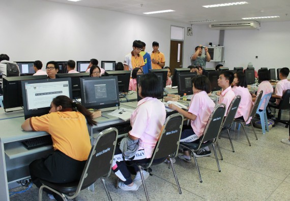 ภาพกิจกรรม คณะวิทยาศาสตร์และเทคโนโลยี จัดค่ายพัฒนาศักยภาพการเรียนรู้ของนักเรียนห้องเรียนพิเศษ