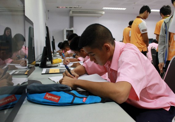 ภาพกิจกรรม คณะวิทยาศาสตร์และเทคโนโลยี จัดค่ายพัฒนาศักยภาพการเรียนรู้ของนักเรียนห้องเรียนพิเศษ