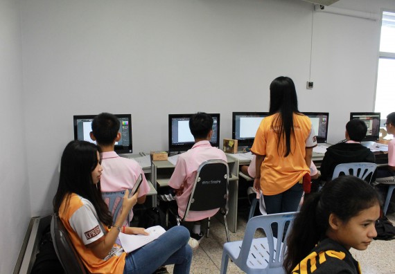 ภาพกิจกรรม คณะวิทยาศาสตร์และเทคโนโลยี จัดค่ายพัฒนาศักยภาพการเรียนรู้ของนักเรียนห้องเรียนพิเศษ