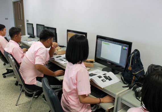 ภาพกิจกรรม คณะวิทยาศาสตร์และเทคโนโลยี จัดค่ายพัฒนาศักยภาพการเรียนรู้ของนักเรียนห้องเรียนพิเศษ