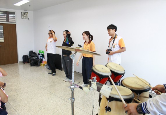 ภาพกิจกรรม คณะวิทยาศาสตร์และเทคโนโลยี จัดค่ายพัฒนาศักยภาพการเรียนรู้ของนักเรียนห้องเรียนพิเศษ