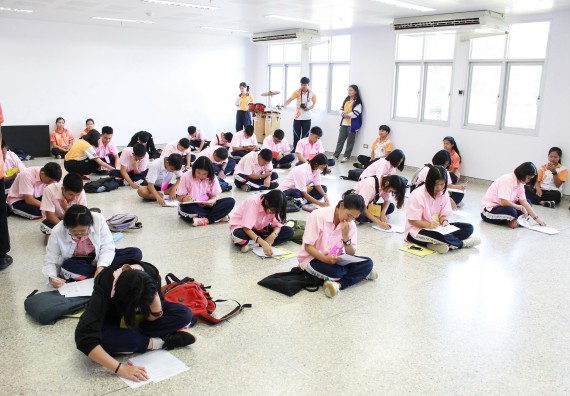 ภาพกิจกรรม คณะวิทยาศาสตร์และเทคโนโลยี จัดค่ายพัฒนาศักยภาพการเรียนรู้ของนักเรียนห้องเรียนพิเศษ