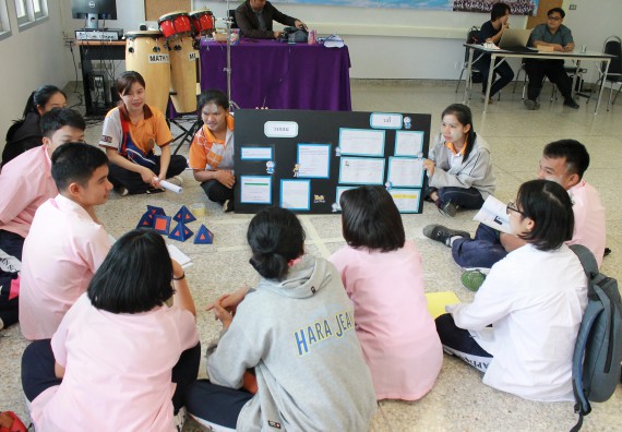 ภาพกิจกรรม คณะวิทยาศาสตร์และเทคโนโลยี จัดค่ายพัฒนาศักยภาพการเรียนรู้ของนักเรียนห้องเรียนพิเศษ