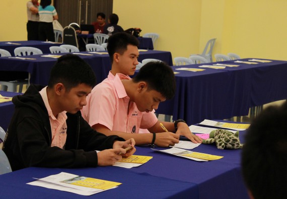 ภาพกิจกรรม คณะวิทยาศาสตร์และเทคโนโลยี จัดค่ายพัฒนาศักยภาพการเรียนรู้ของนักเรียนห้องเรียนพิเศษ