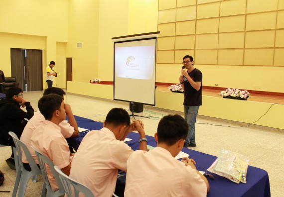 ภาพกิจกรรม คณะวิทยาศาสตร์และเทคโนโลยี จัดค่ายพัฒนาศักยภาพการเรียนรู้ของนักเรียนห้องเรียนพิเศษ