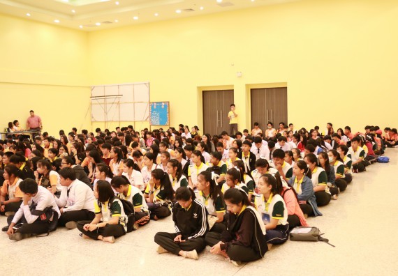 ภาพกิจกรรม คณะวิทยาศาสตร์และเทคโนโลยี จัดกิจกรรมวิเทศสัมพันธ์สัญจร เพื่อประชาสัมพันธ์กิจกรรมอาเซียนศึกษา