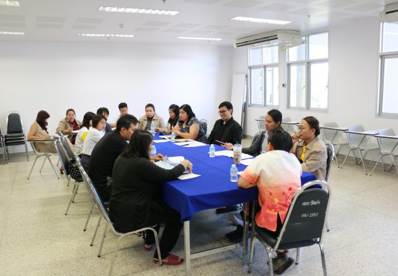 ภาพกิจกรรม คณะวิทยาศาสตร์และเทคโนโลยี จัดประชุม เรื่อง การจัดค่ายวิทยาศาสตร์โรงเรียนสาธิตฯ