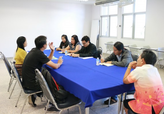 ภาพกิจกรรม คณะวิทยาศาสตร์และเทคโนโลยี จัดประชุม เรื่อง การจัดค่ายวิทยาศาสตร์โรงเรียนสาธิตฯ