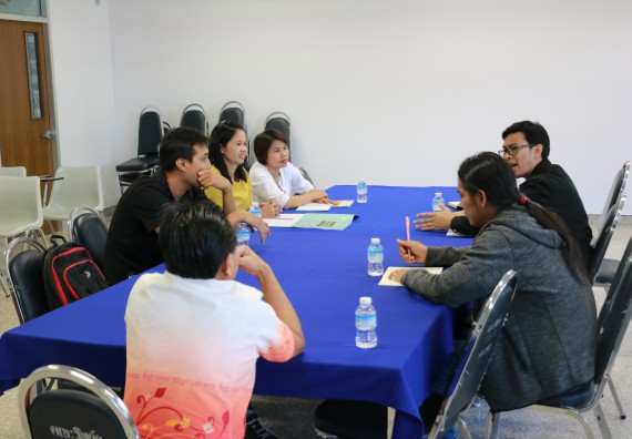 ภาพกิจกรรม คณะวิทยาศาสตร์และเทคโนโลยี จัดประชุม เรื่อง การจัดค่ายวิทยาศาสตร์โรงเรียนสาธิตฯ