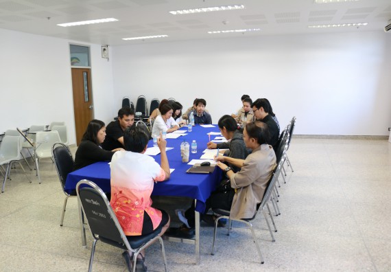 ภาพกิจกรรม คณะวิทยาศาสตร์และเทคโนโลยี จัดประชุม เรื่อง การจัดค่ายวิทยาศาสตร์โรงเรียนสาธิตฯ