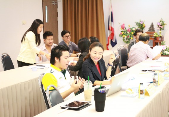 ภาพกิจกรรม คณะวิทยาศาสตร์และเทคโนโลยี เข้าร่วมตรวจสอบประเมินผลการวางระบบการควบคุมภายใน ประจำปีงบประมาณ พ.ศ.2561