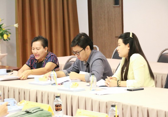 ภาพกิจกรรม คณะวิทยาศาสตร์และเทคโนโลยี เข้าร่วมตรวจสอบประเมินผลการวางระบบการควบคุมภายใน ประจำปีงบประมาณ พ.ศ.2561