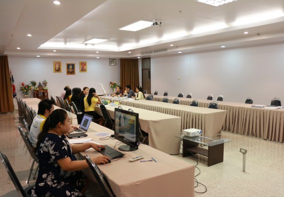 ภาพกิจกรรม คณะวิทยาศาสตร์และเทคโนโลยี เข้าร่วมตรวจสอบประเมินผลการวางระบบการควบคุมภายใน ประจำปีงบประมาณ พ.ศ.2561